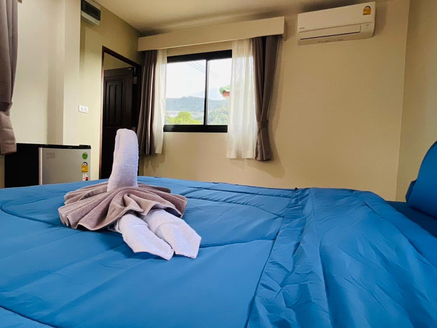 Bangpo Resort Ban Bang Po Екстериор снимка