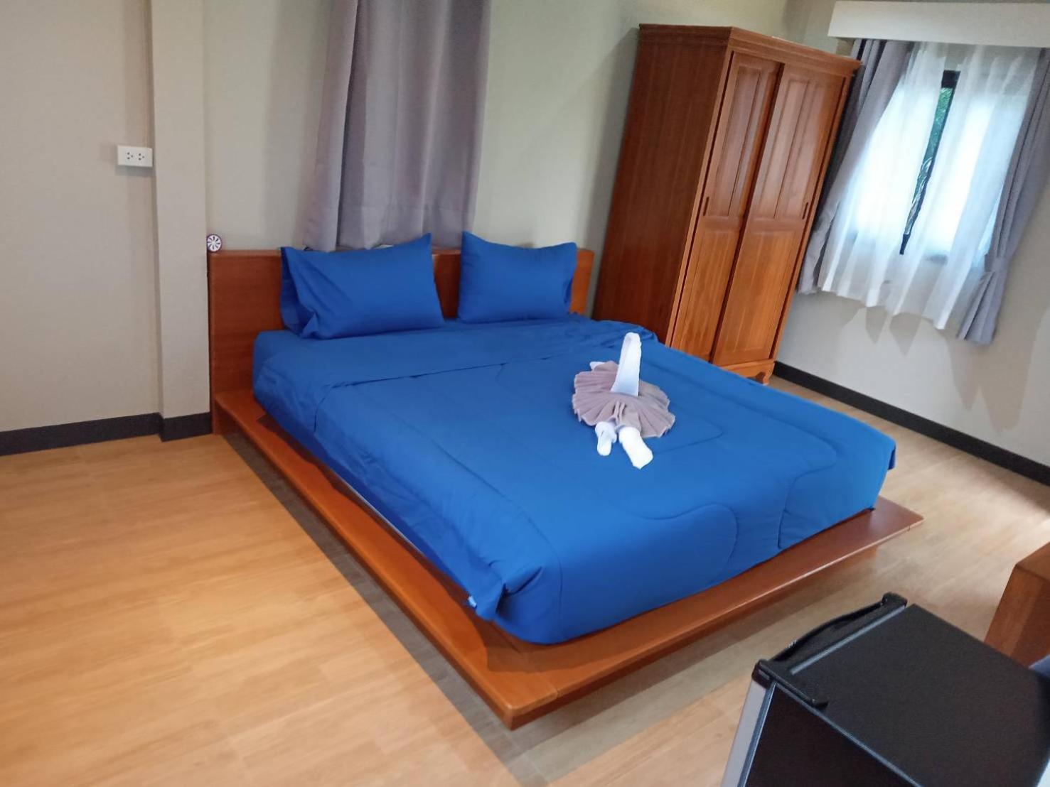 Bangpo Resort Ban Bang Po Екстериор снимка