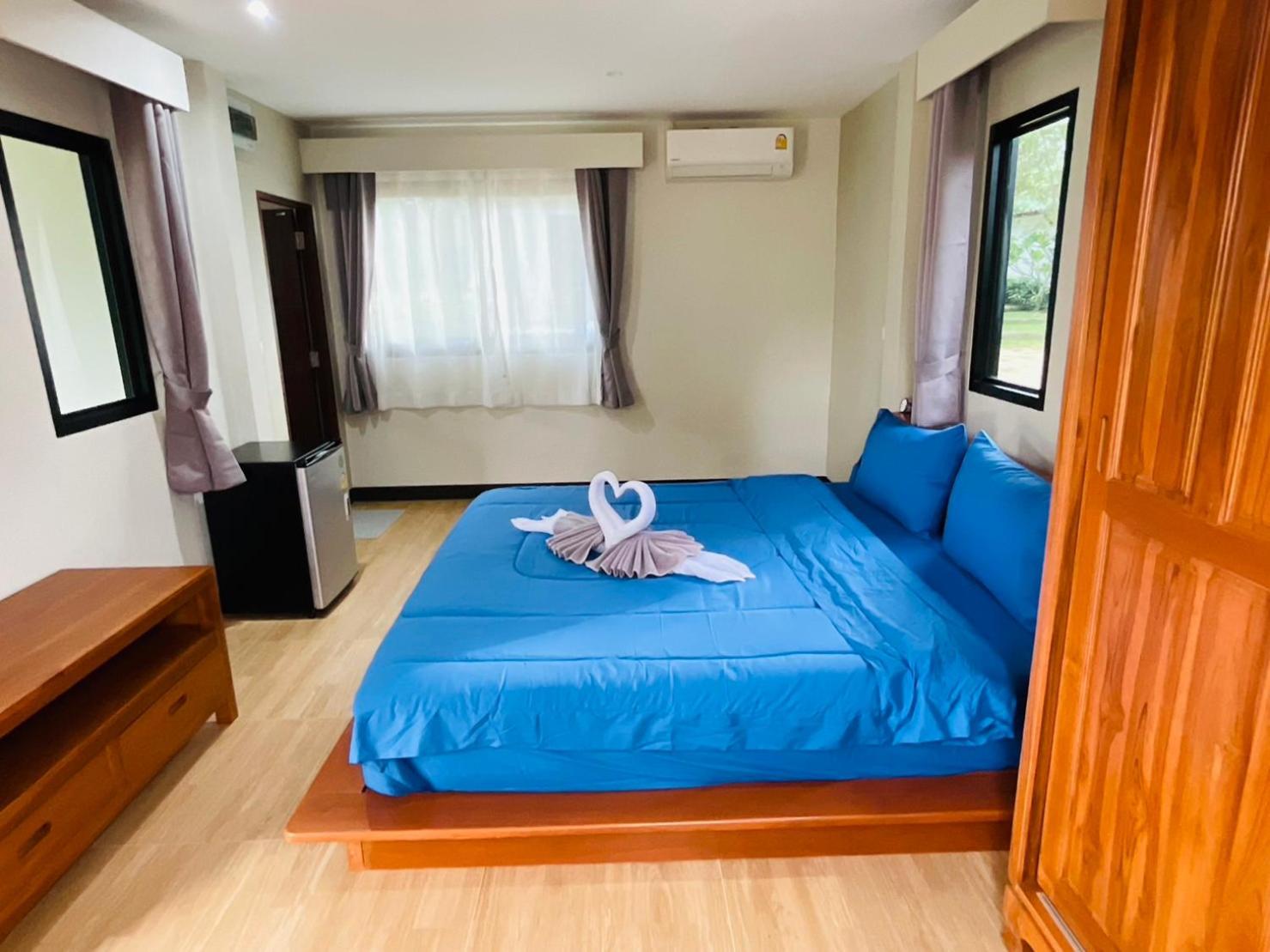 Bangpo Resort Ban Bang Po Екстериор снимка