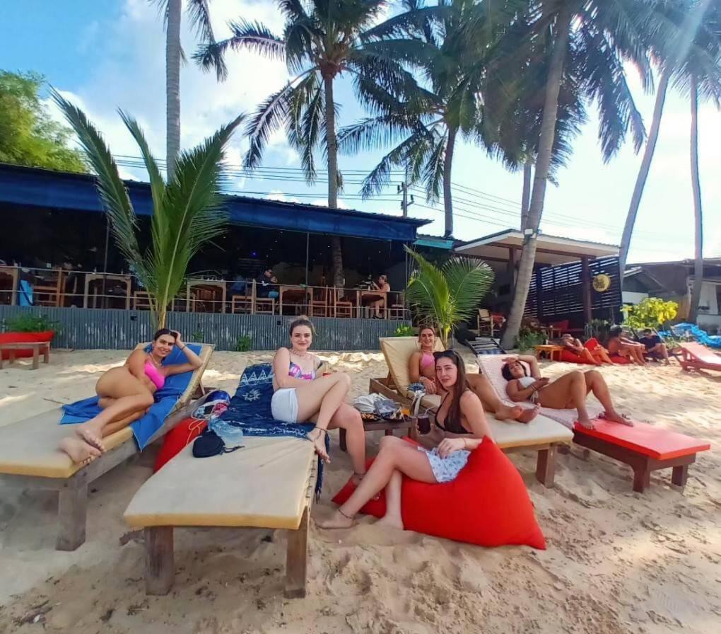 Bangpo Resort Ban Bang Po Екстериор снимка